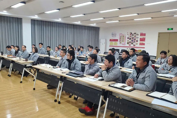 開辟鴻蒙 眾望2025 百聯(lián)機(jī)械2020年度總結(jié)大會